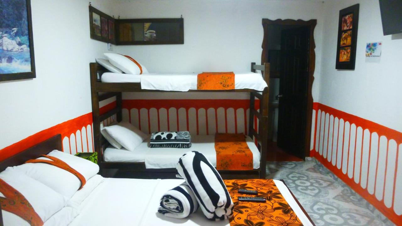 Hotel Casa Turistica Art-Velez Salento Exterior foto